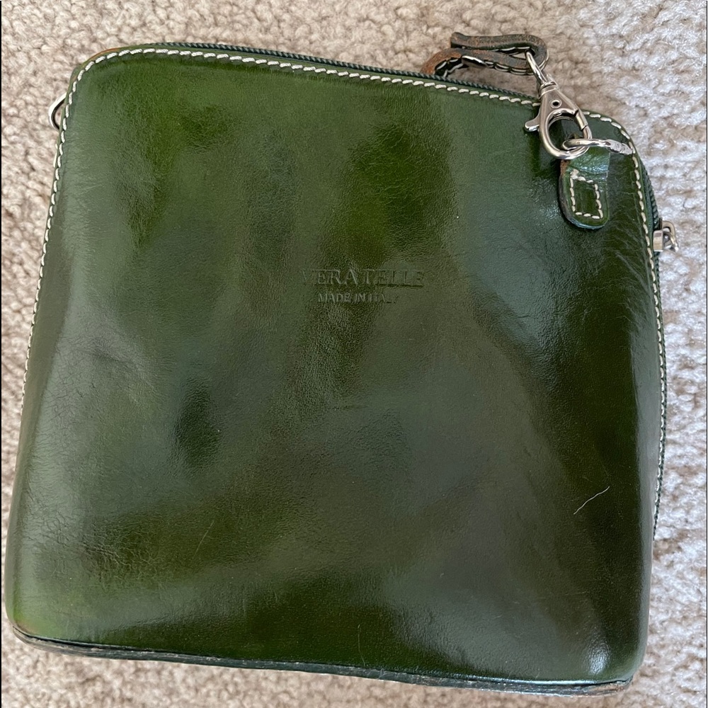 Crossbody purse